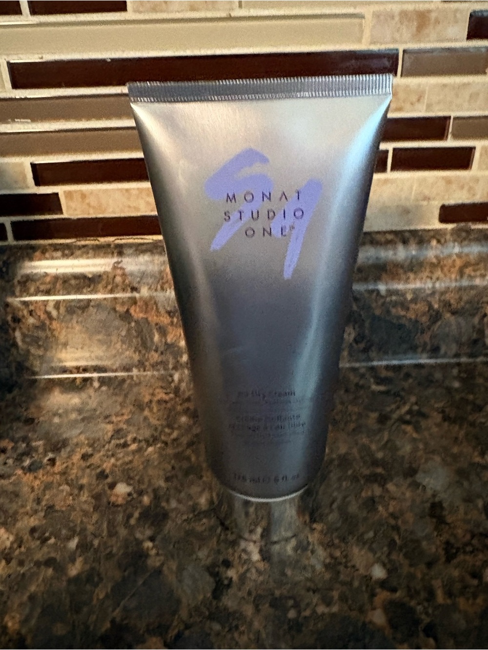 Studio One Purple-Accent Hydrating Hair Cream